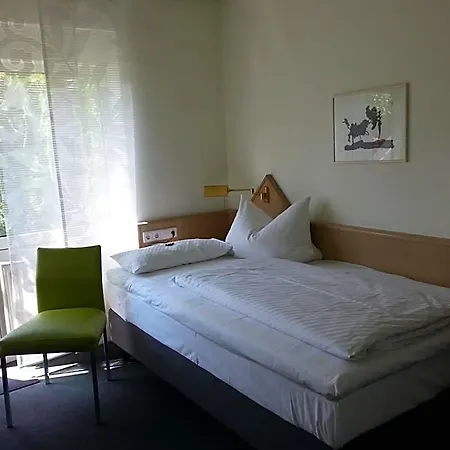 Otel Garni Tübingen