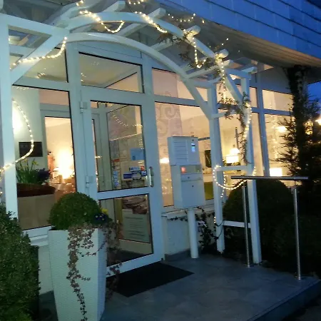 Garni Hotel